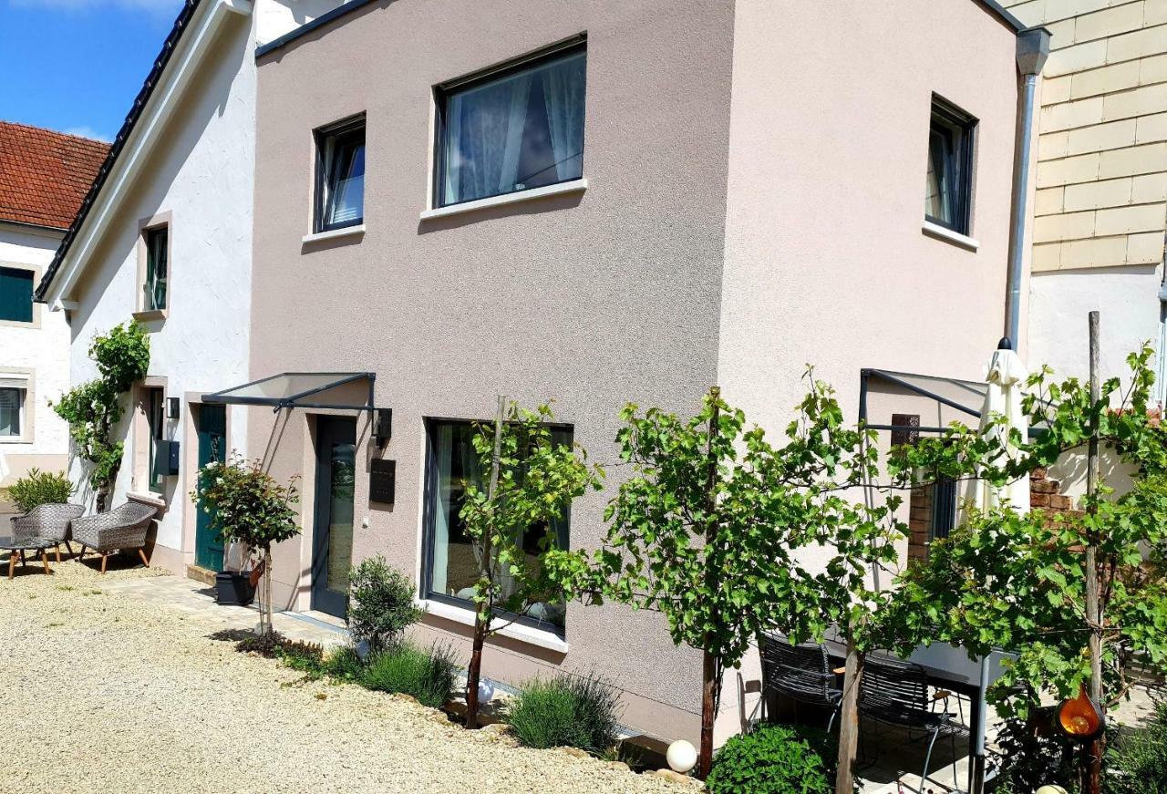 Zur Alten Rebe Ferienhaus Und Weingut Конц Экстерьер фото